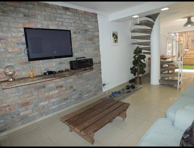 4 BEDROOM HOUSE FOR SALE IN MITCHELLS PLAIN CENTRAL